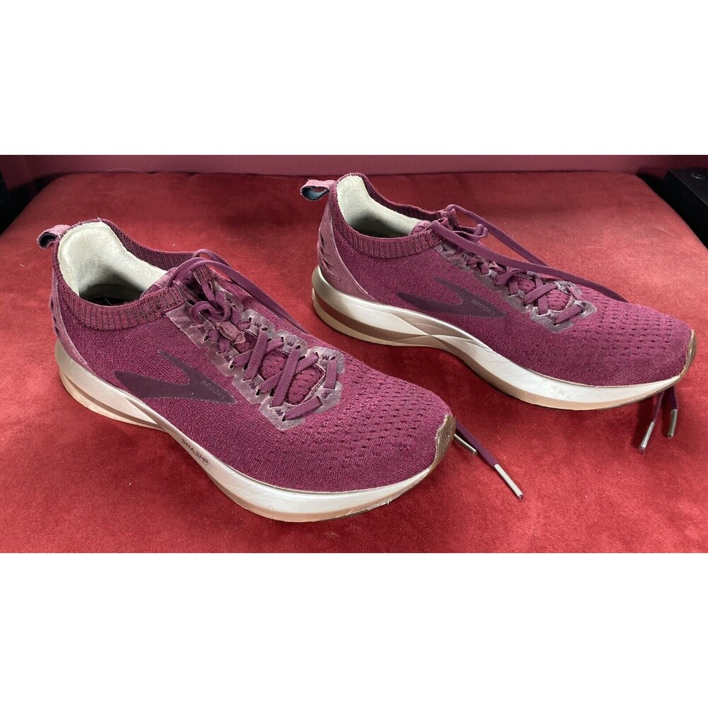Brooks “Levitate 2” Running Shoes (Women’s Size 10) • Color Sangria • Gold Soles